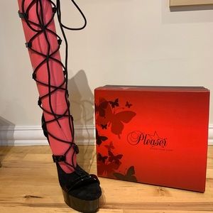 Pleaser | Delight-698